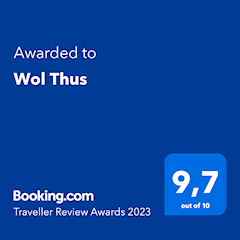 Booking Traveller review Award WolThus